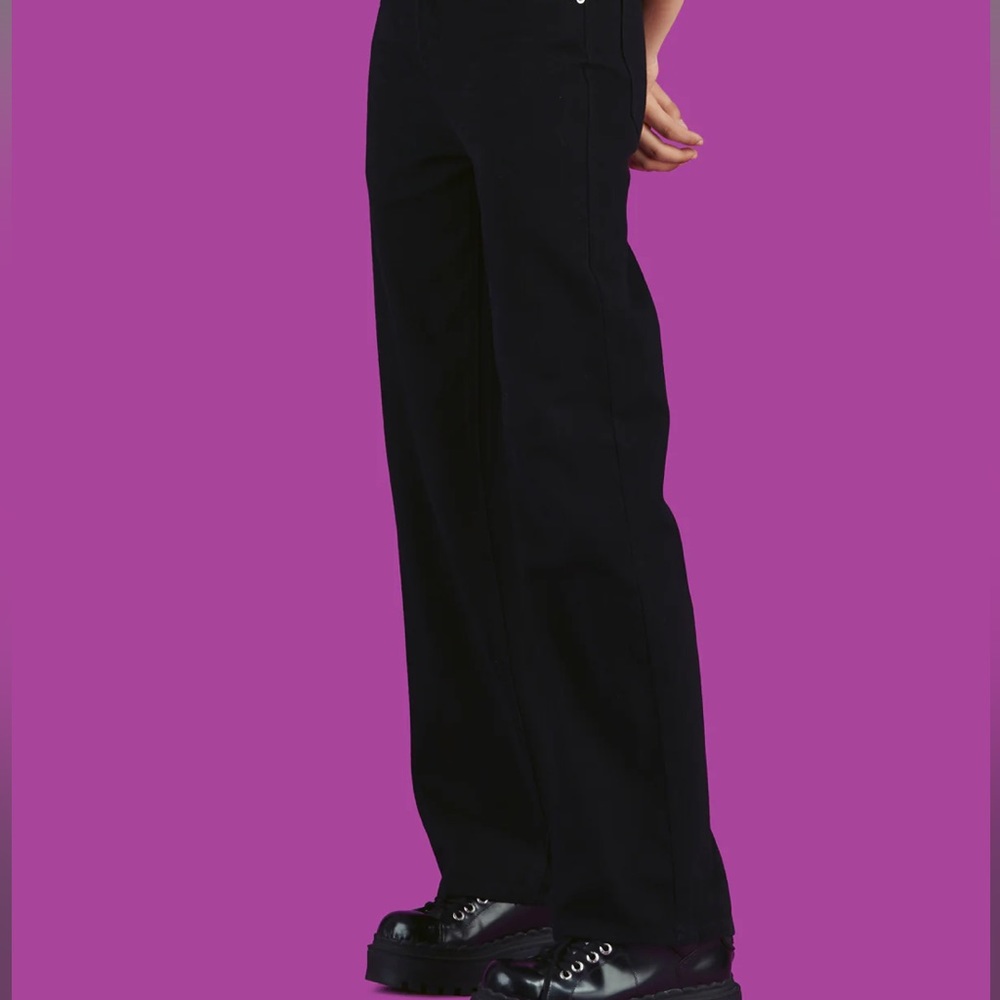 NWT UNIF Z Jean, size 26, midrise, black